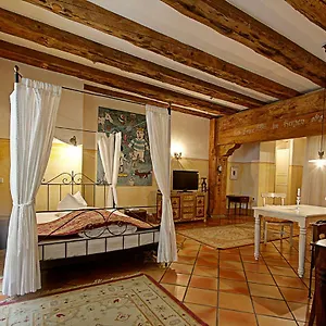 3* Hotel Orphee Andreasstadel